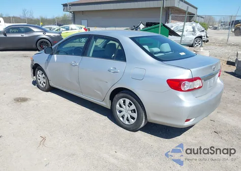 2011 Toyota Corolla Le z USA, uszkodzony, nr VIN 2T1BU4EE6BC589816